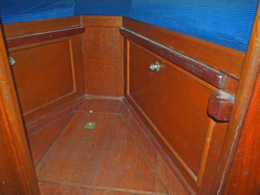 Fore ship, Accommodation